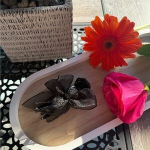 FREE with bundle! 🤍